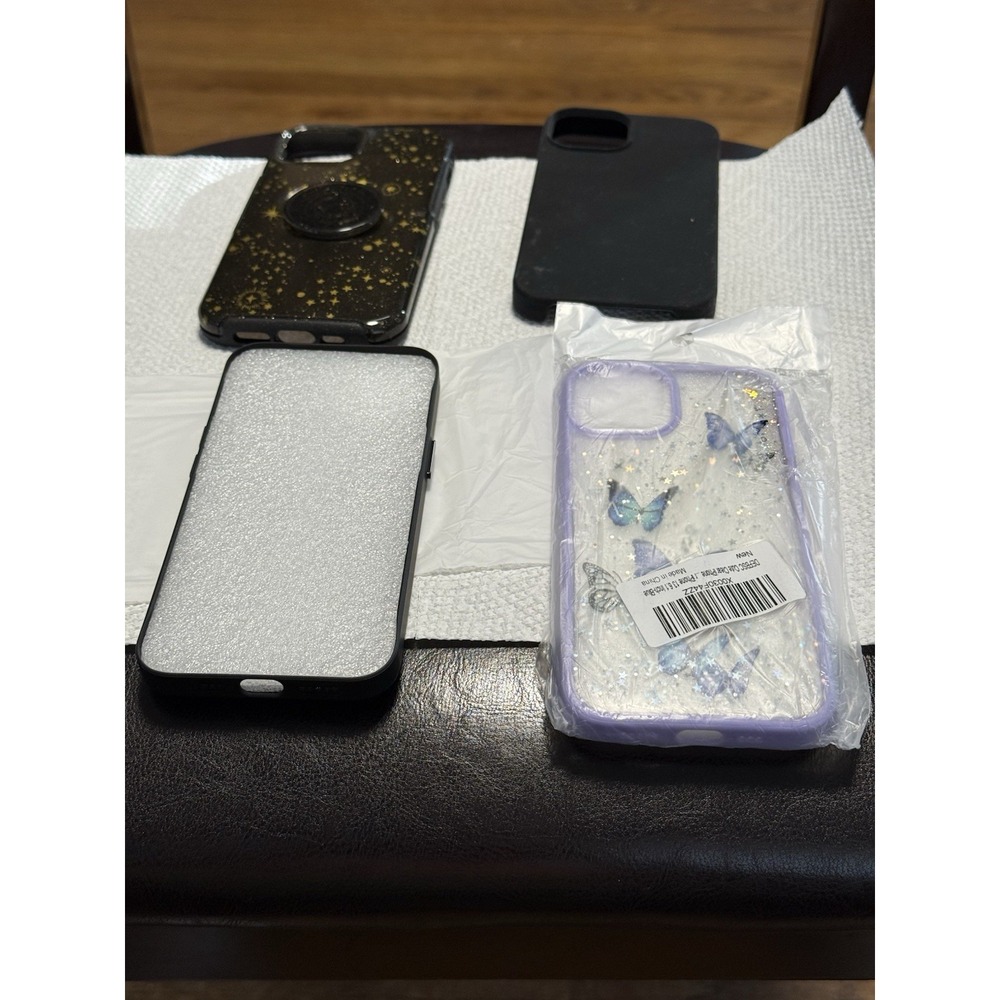 Lot Of 3 iphone 13 6.1 cases , 2 New One Used